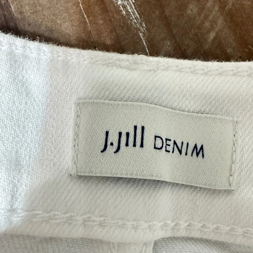 NEW J. Jill Denim Shorts Womens 8 White Cuffed 7